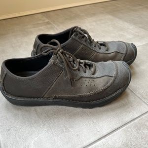 Keen Shoes - Men's size 9.5